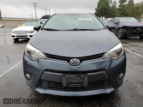 ✅ 2015 Toyota Corolla LE • VIN: 5YFBURHE7FP188015 • Лот: 92470535. Опубликован ранее на Copart с пробегом 219 932 миль. Бесплатный доступ к архиву аукционных продаж из США и подробный отчёт об истории автомобиля на DreamBid. Изображение 5.