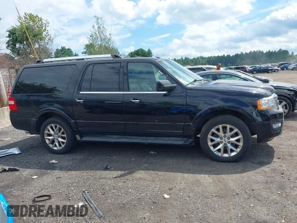 ✅ 2017 Ford Expedition Max Limited • VIN: 1FMJK2AT2HEA61427 • Lot: 42759145. Listed on IAAI with 134,450 mi. Free auction sales archive from the USA and detailed vehicle history report at DreamBid. Image 13.