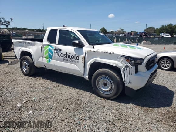 ✅ 2024 Toyota Tacoma SR • VIN: 3TYJDAHN8RT003810 • Лот: 61652805. Опубликован ранее на Copart с пробегом 23 519 миль. Бесплатный доступ к архиву аукционных продаж из США и подробный отчёт об истории автомобиля на DreamBid. Изображение 4.