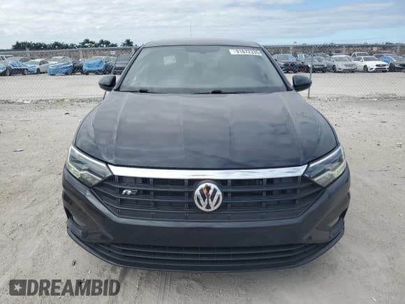 ✅ 2021 Volkswagen Jetta S • VIN: 3VWC57BU6MM038047 • Lot: 91872335. Wystawiony na Copart z przebiegiem 44 255 mil. Bezpłatny archiwum sprzedaży aukcyjnych z USA i szczegółowy raport historii pojazdu na DreamBid. Zdjęcie 5.