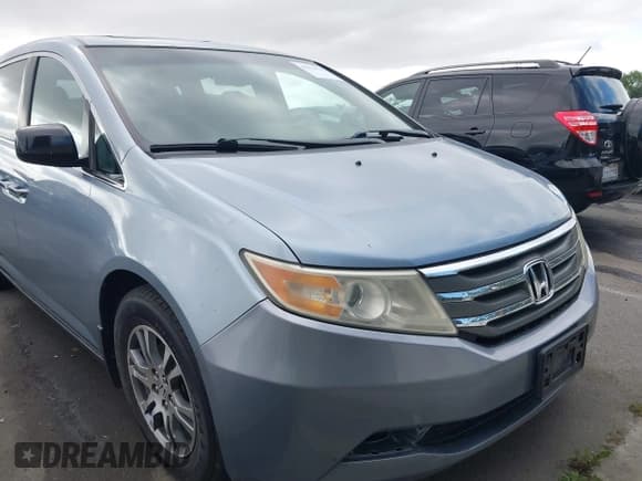 ✅ 2012 Honda Odyssey EX-L • VIN: 5FNRL5H60CB095086 • Lot: 42251330. Wystawiony na IAAI z przebiegiem 144 232 mil. Bezpłatny archiwum sprzedaży aukcyjnych z USA i szczegółowy raport historii pojazdu na DreamBid. Zdjęcie 12.