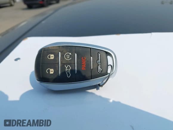 ✅ 2022 Alfa Romeo Stelvio Ti • VIN: ZASPAKBN5N7D32683 • Lot: 42444064. Listed on IAAI with 39,408 mi. Free auction sales archive from the USA and detailed vehicle history report at DreamBid. Image 11.