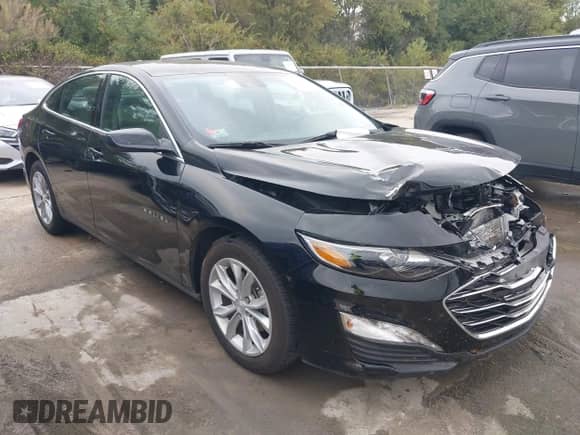 2025 Chevrolet Malibu LT with VIN 1G1ZD5ST8SF115941, listed as a IAAI auction lot 43519473 with 27,579 mi miles and . Bid and sale history available at DreamBid. Image 1.