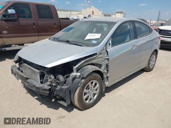 ✅ 2013 Hyundai Accent GLS • VIN: KMHCT4AE0DU413553 • Лот: 43335691. Опубликован ранее на IAAI с пробегом 126 844 миль. Бесплатный доступ к архиву аукционных продаж из США и подробный отчёт об истории автомобиля на DreamBid. Изображение 2.