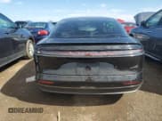 ✅ 2025 Lucid Air Pure • VIN: 50EA1PGA5SA003672 • Lot: 50918395. Wystawiony na Copart z przebiegiem Nie podano. Bezpłatny archiwum sprzedaży aukcyjnych z USA i szczegółowy raport historii pojazdu na DreamBid. Zdjęcie 6.