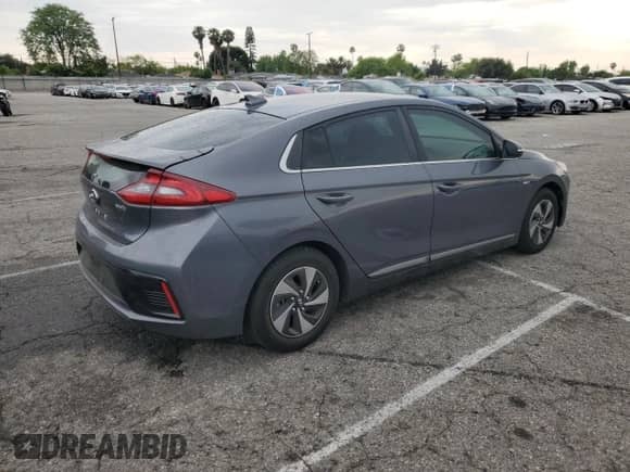 2019 Hyundai Ioniq SEL с VIN KMHC75LC7KU112071, выставлен на аукционе Copart как лот 58437425 с пробегом 80 019 миль миль и Списание • Salvage title. История ставок и продаж доступна на DreamBid. Изображение 3.