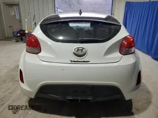✅ 2013 Hyundai Veloster w/Black Int • VIN: KMHTC6AD5DU093665 • Lot: 83875924. Wystawiony na Copart z przebiegiem 127 475 mil. Bezpłatny archiwum sprzedaży aukcyjnych z USA i szczegółowy raport historii pojazdu na DreamBid. Zdjęcie 6.