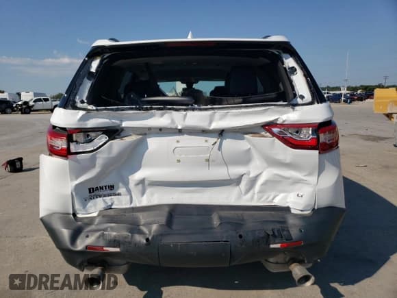 ✅ 2020 Chevrolet Traverse LT • VIN: 1GNERHKW6LJ178433 • Lot: 68052644. Wystawiony na Copart z przebiegiem 89 383 mil. Bezpłatny archiwum sprzedaży aukcyjnych z USA i szczegółowy raport historii pojazdu na DreamBid. Zdjęcie 6.