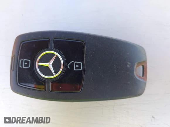 ✅ 2019 Mercedes-Benz Sprinter Cargo • VIN: WD4PF1CD6KP160353 • Lot: 43261821. Listed on IAAI with 39,519 mi. Free auction sales archive from the USA and detailed vehicle history report at DreamBid. Image 11.