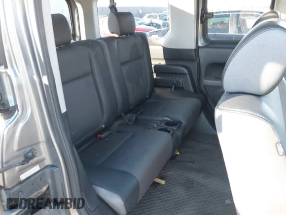 ✅ 2005 Honda Element EX • VIN: 5J6YH28655L014900 • Lot: 43714567. Wystawiony na IAAI z przebiegiem 194 402 mil. Bezpłatny archiwum sprzedaży aukcyjnych z USA i szczegółowy raport historii pojazdu na DreamBid. Zdjęcie 8.