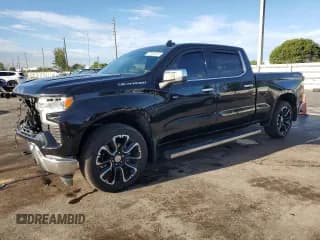 ✅ 2024 Chevrolet Silverado 1500 LTZ • VIN: 1GCUDGED5RZ334513 • Лот: 72068305. Опубликован ранее на Copart с пробегом 37 740 миль. Бесплатный доступ к архиву аукционных продаж из США и подробный отчёт об истории автомобиля на DreamBid. Изображение 1.