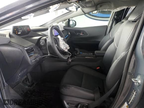 2024 Toyota Prius XLE with VIN JTDADABU2R3017795, listed as a Copart auction lot 85060145 with 5,263 mi miles and Salvage title. Bid and sale history available at DreamBid. Image 7.