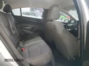 ✅ 2018 Chevrolet Cruze LS • VIN: 1G1BC5SM8J7122555 • Lot: 70678885. Listed on Copart with 101,938 mi. Free auction sales archive from the USA and detailed vehicle history report at DreamBid. Image 10.