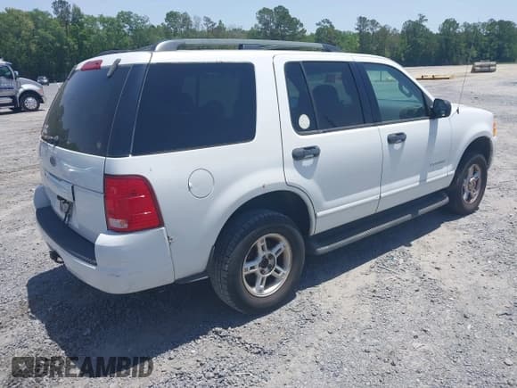 ✅ 2004 Ford Explorer XLT • VIN: 1FMZU63K04ZA16160 • Lot: 42272905. Listed on IAAI with 143,513 mi. Free auction sales archive from the USA and detailed vehicle history report at DreamBid. Image 4.