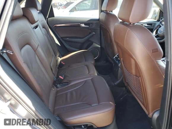 ✅ 2016 Audi Q5 Premium Plus • VIN: WA1L2AFP3GA034756 • Lot: 90712655. Wystawiony na Copart z przebiegiem 112 774 mil. Bezpłatny archiwum sprzedaży aukcyjnych z USA i szczegółowy raport historii pojazdu na DreamBid. Zdjęcie 11.