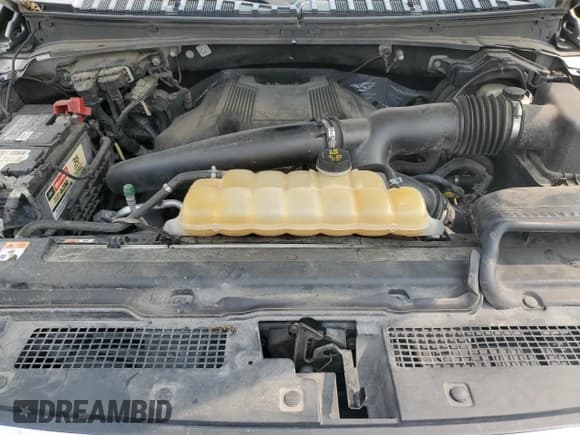 ✅ 2018 Ford Expedition Max XLT • VIN: 1FMJK1JT8JEA34930 • Лот: 71547105. Опубликован ранее на Copart с пробегом 182 831 миль. Бесплатный доступ к архиву аукционных продаж из США и подробный отчёт об истории автомобиля на DreamBid. Изображение 12.