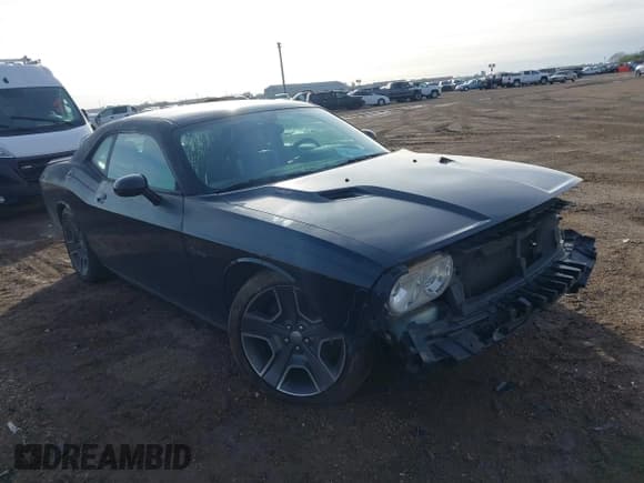 ✅ 2012 Dodge Challenger R/T Plus • VIN: 2C3CDYBT5CH101238 • Lot: 41335464. Wystawiony na IAAI z przebiegiem 133 035 mil. Bezpłatny archiwum sprzedaży aukcyjnych z USA i szczegółowy raport historii pojazdu na DreamBid. Zdjęcie 1.