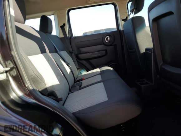 2010 Dodge Nitro SE с VIN 1D4PT2GK3AW105206, выставлен на аукционе Copart как лот 77496764 с пробегом 114 603 миль миль и Чистый • Clean title. История ставок и продаж доступна на DreamBid. Изображение 11.