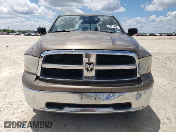 ✅ 2009 Dodge 1500 SLT • VIN: 1D3HB13P89S750668 • Lot: 56528835. Wystawiony na Copart z przebiegiem 124 059 mil. Bezpłatny archiwum sprzedaży aukcyjnych z USA i szczegółowy raport historii pojazdu na DreamBid. Zdjęcie 5.