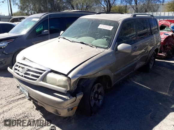 ✅ 2003 Suzuki XL7 Touring • VIN: JS3TX92V334106849 • Лот: 87515725. Опубликован ранее на Copart с пробегом 197 064 миль. Бесплатный доступ к архиву аукционных продаж из США и подробный отчёт об истории автомобиля на DreamBid. Изображение 1.