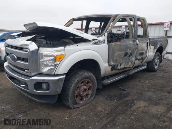 ✅ 2016 Ford F-250 Lariat • VIN: 1FT7W2B68GEB96695 • Lot: 40966007. Listed on IAAI with Not provided. Free auction sales archive from the USA and detailed vehicle history report at DreamBid. Image 2.