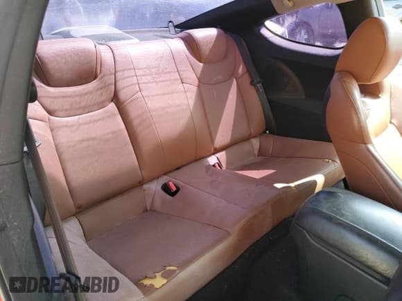 ✅ 2011 Hyundai Genesis Coupe Grand Touring • VIN: KMHHU6KH1BU064262 • Lot: 51989285. Wystawiony na Copart z przebiegiem 83 453 mil. Bezpłatny archiwum sprzedaży aukcyjnych z USA i szczegółowy raport historii pojazdu na DreamBid. Zdjęcie 10.