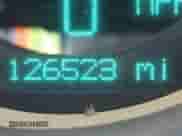 2014 Dodge Challenger SXT 100th Anniversary z VIN 2C3CDYAGXEH298415, wystawiony jako IAAI lot #42133602 z przebiegiem 126 523 mil mil oraz . Historia ofert i sprzedaży dostępna na DreamBid. Obrazek 15.