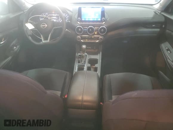 ✅ 2025 Nissan Sentra SV • VIN: 3N1AB8CV6SY213082 • Лот: 89721075. Опубликован ранее на Copart с пробегом 2 884 миль. Бесплатный доступ к архиву аукционных продаж из США и подробный отчёт об истории автомобиля на DreamBid. Изображение 8.