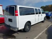 ✅ 2008 Chevrolet Express Passenger • VIN: 1GAHG39K581109279 • Lot: 43638036. Listed on IAAI with Not provided. Free auction sales archive from the USA and detailed vehicle history report at DreamBid. Image 4.