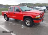 ✅ 2000 Dodge Dakota Sport • VIN: 1B7GG2ANXYS621732 • Lot: 41930673. Wystawiony na IAAI z przebiegiem 145 653 mil. Bezpłatny archiwum sprzedaży aukcyjnych z USA i szczegółowy raport historii pojazdu na DreamBid. Zdjęcie 1.