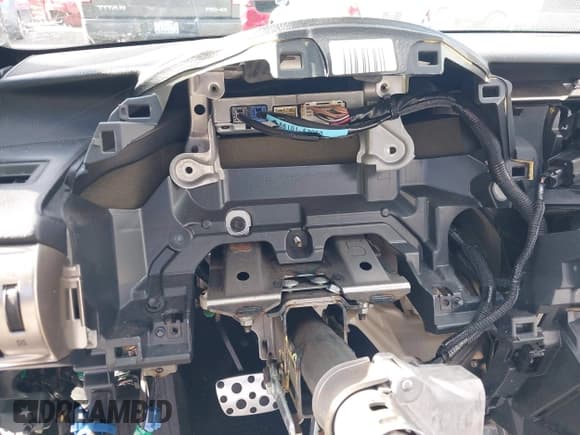 ✅ 2015 Lexus IS 250 • VIN: JTHBF1D26F5066183 • Lot: 43545331. Wystawiony na IAAI z przebiegiem Nie podano. Bezpłatny archiwum sprzedaży aukcyjnych z USA i szczegółowy raport historii pojazdu na DreamBid. Zdjęcie 7.