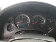 ✅ 2011 Chevrolet Suburban LT • VIN: 1GNSKJE35BR235818 • Lot: 66523984. Wystawiony na Copart z przebiegiem 120 574 mil. Bezpłatny archiwum sprzedaży aukcyjnych z USA i szczegółowy raport historii pojazdu na DreamBid. Zdjęcie 9.