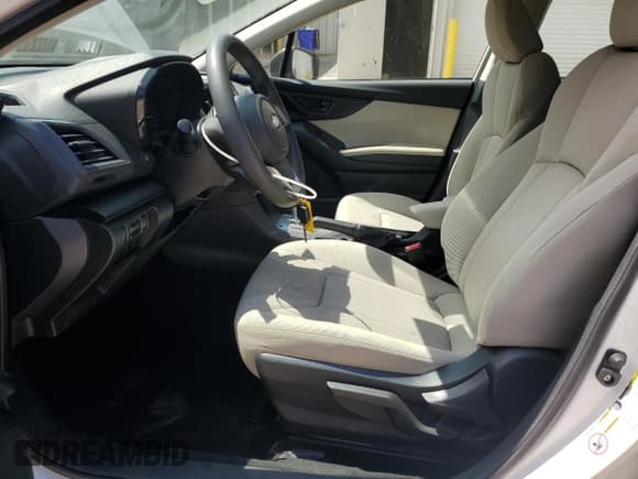 ✅ 2020 Subaru Impreza • VIN: 4S3GTAB64L3715105 • Лот: 70922065. Опубликован ранее на Copart с пробегом 71 943 миль. Бесплатный доступ к архиву аукционных продаж из США и подробный отчёт об истории автомобиля на DreamBid. Изображение 7.