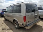 ✅ 2001 GMC Safari • VIN: 1GKDM19W81B517169 • Lot: 56639605. Wystawiony na Copart z przebiegiem 240 227 mil. Bezpłatny archiwum sprzedaży aukcyjnych z USA i szczegółowy raport historii pojazdu na DreamBid. Zdjęcie 2.