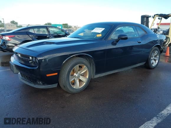 ✅ 2016 Dodge Challenger SXT Plus • VIN: 2C3CDZAG4GH193166 • Лот: 43422604. Опубликован ранее на IAAI с пробегом 95 905 миль. Бесплатный доступ к архиву аукционных продаж из США и подробный отчёт об истории автомобиля на DreamBid. Изображение 2.