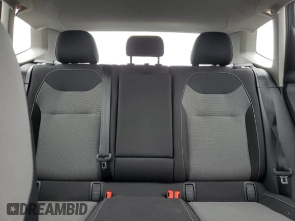 ✅ 2023 Volkswagen Taos S • VIN: 3VVFX7B23PM349174 • Lot: 61264635. Wystawiony na Copart z przebiegiem 18 258 mil. Bezpłatny archiwum sprzedaży aukcyjnych z USA i szczegółowy raport historii pojazdu na DreamBid. Zdjęcie 10.