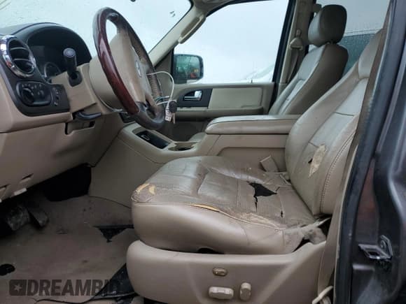 ✅ 2005 Ford Expedition Limited • VIN: 1FMFU19575LA09329 • Lot: 54585345. Listed on Copart with 264,703 mi. Free auction sales archive from the USA and detailed vehicle history report at DreamBid. Image 7.