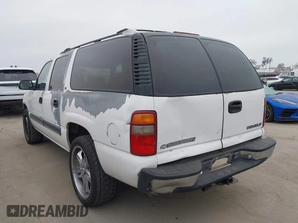 ✅ 2001 Chevrolet Suburban LS • VIN: 1GNEC16T31J240988 • Лот: 42272747. Опубликован ранее на IAAI с пробегом Не указан. Бесплатный доступ к архиву аукционных продаж из США и подробный отчёт об истории автомобиля на DreamBid. Изображение 3.