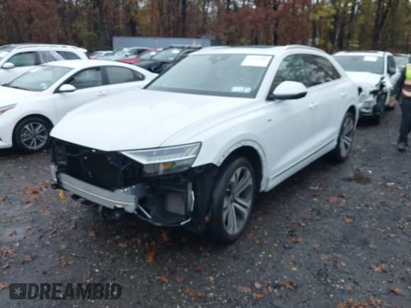 ✅ 2021 Audi Q8 Premium Plus • VIN: WA1EVAF10MD016740 • Lot: 43367182. Listed on IAAI with 65,403 mi. Free auction sales archive from the USA and detailed vehicle history report at DreamBid. Image 18.