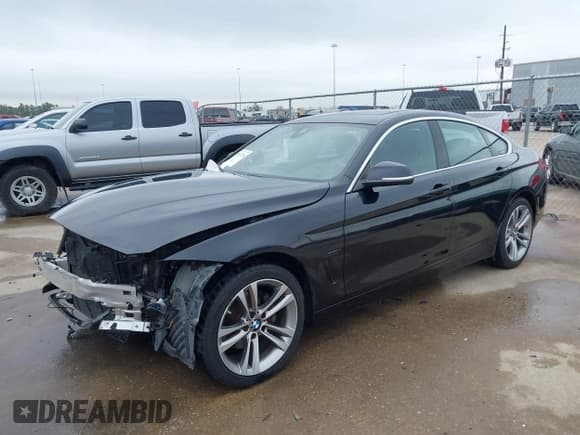 ✅ 2019 BMW 4 Series 430i xDrive • VIN: WBA4J3C50KBL09320 • Lot: 41677736. Listed on IAAI with 73,277 mi. Free auction sales archive from the USA and detailed vehicle history report at DreamBid. Image 2.