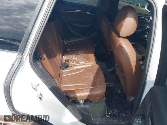 ✅ 2014 Audi Q5 Premium Plus • VIN: WA1CMAFP9EA075996 • Lot: 43268219. Listed on IAAI with 142,014 mi. Free auction sales archive from the USA and detailed vehicle history report at DreamBid. Image 8.