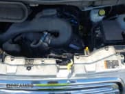 ✅ 2017 Ford Transit • VIN: 1FTYR1ZM2HKA78445 • Lot: 42106503. Wystawiony na IAAI z przebiegiem 143 544 mil. Bezpłatny archiwum sprzedaży aukcyjnych z USA i szczegółowy raport historii pojazdu na DreamBid. Zdjęcie 10.