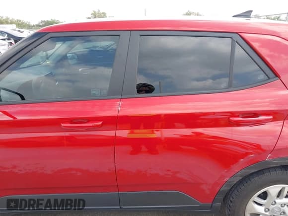 ✅ 2021 Hyundai Venue SE • VIN: KMHRB8A38MU118932 • Lot: 41938919. Listed on IAAI with 49,346 mi. Free auction sales archive from the USA and detailed vehicle history report at DreamBid. Image 14.