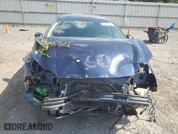 ✅ 2004 Chrysler Concorde LX • VIN: 2C3HD46RX4H653607 • Lot: 68331315. Listed on Copart with Not provided. Free auction sales archive from the USA and detailed vehicle history report at DreamBid. Image 5.