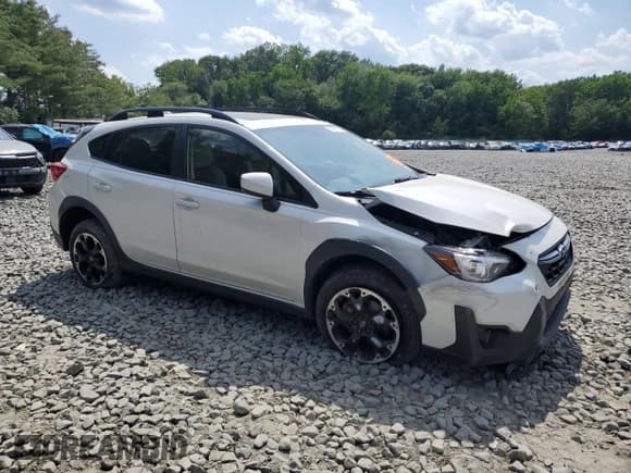 ✅ 2021 Subaru Crosstrek Premium • VIN: JF2GTAEC9MH221460 • Lot: 61861175. Listed on Copart with 43,361 mi. Free auction sales archive from the USA and detailed vehicle history report at DreamBid. Image 4.