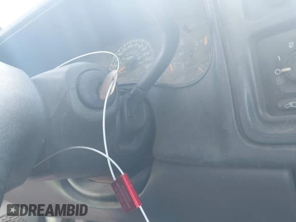 ✅ 2005 Chevrolet Silverado 2500HD Work Truck • VIN: 1GCHK24U05E120428 • Лот: 41447936. Опубликован ранее на IAAI с пробегом Не указан. Бесплатный доступ к архиву аукционных продаж из США и подробный отчёт об истории автомобиля на DreamBid. Изображение 11.