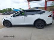 ✅ 2023 Tesla Model X • VIN: 7SAXCDE54PF425916 • Лот: 43135636. Опубликован ранее на IAAI с пробегом Не указан. Бесплатный доступ к архиву аукционных продаж из США и подробный отчёт об истории автомобиля на DreamBid. Изображение 14.