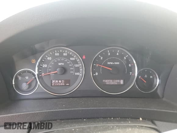 ✅ 2008 Jeep Grand Cherokee Laredo • VIN: 1J8GR48K18C124167 • Lot: 71770665. Wystawiony na Copart z przebiegiem 214 586 mil. Bezpłatny archiwum sprzedaży aukcyjnych z USA i szczegółowy raport historii pojazdu na DreamBid. Zdjęcie 9.