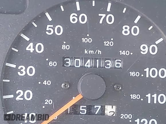 ✅ 1998 Isuzu Rodeo S • VIN: 4S2CM58W9W4337439 • Lot: 41619442. Listed on IAAI with 304,136 mi. Free auction sales archive from the USA and detailed vehicle history report at DreamBid. Image 15.