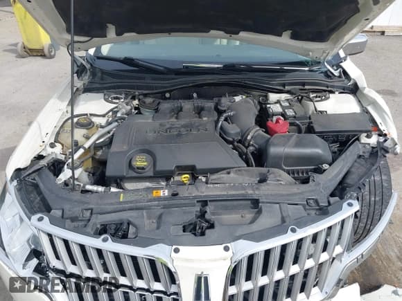 ✅ 2012 Lincoln MKZ • VIN: 3LNHL2GC2CR800014 • Lot: 43311353. Wystawiony na IAAI z przebiegiem 60 626 mil. Bezpłatny archiwum sprzedaży aukcyjnych z USA i szczegółowy raport historii pojazdu na DreamBid. Zdjęcie 10.